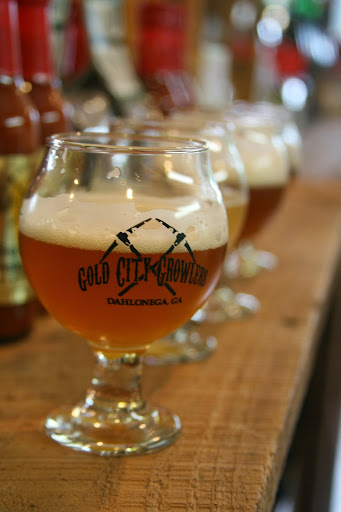 Beer Store «Gold City Growlers», reviews and photos, 10 S Chestatee St, Dahlonega, GA 30533, USA