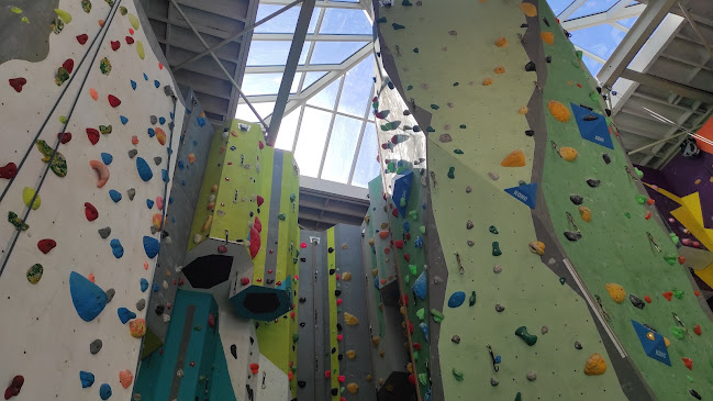 Reviews of Harlech & Ardudwy Leisure in Wrexham - Sports Complex