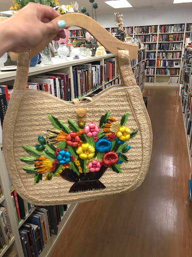 Used Book Store «Goodwill Book Store & Donation Center», reviews and photos, 1795 9th St N, Naples, FL 34102, USA