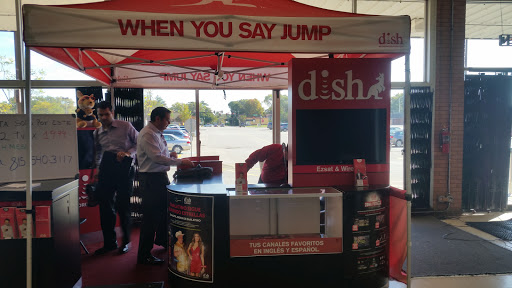 Shopping Mall «Elgin Shopping Mall», reviews and photos, 308 S McLean Blvd, Elgin, IL 60123, USA