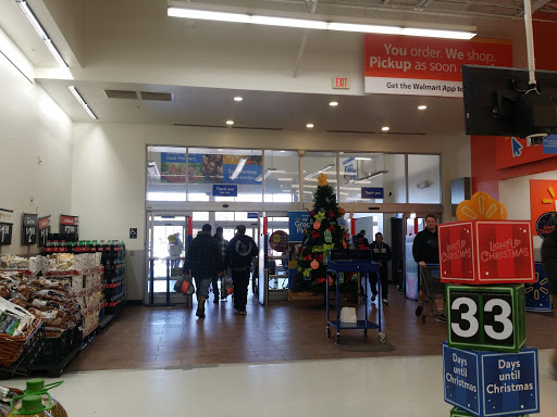 Department Store «Walmart Supercenter», reviews and photos, 1100 New Haven Rd, Naugatuck, CT 06770, USA
