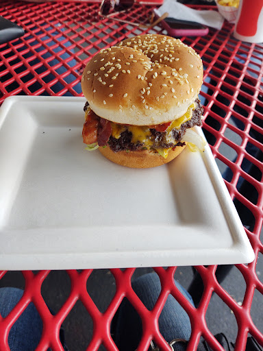 Hamburger Restaurant «Red Rabbit Drive-In», reviews and photos, 60 Benvenue Rd, Duncannon, PA 17020, USA