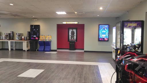 Movie Theater «Apple Cinemas Waterbury», reviews and photos, 920 Wolcott St, Waterbury, CT 06705, USA