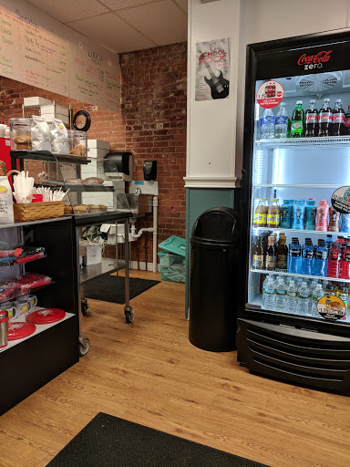 Bakery «Beach Donut Shop», reviews and photos, 344 E Main St, Clinton, CT 06413, USA