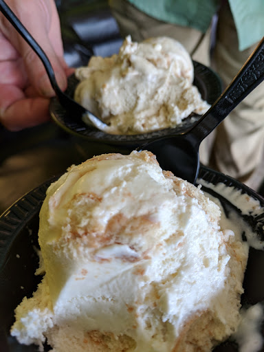 Cafe «Cream City Ice Cream & Coffee House», reviews and photos, 119 W Broad St, Cookeville, TN 38501, USA