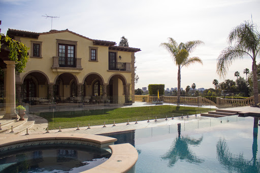Aquaview Glass Pool Fencing image