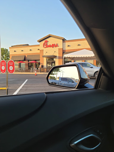 Fast Food Restaurant «Chick-fil-A», reviews and photos, 1 Arnold Mall, Arnold, MO 63010, USA