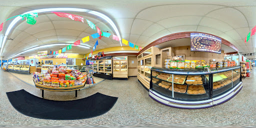 Supermarket «La Plaza Supermarket», reviews and photos, 13609 Lakewood Heights Blvd, Cleveland, OH 44107, USA