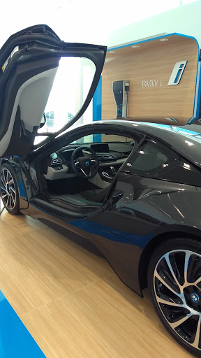 Car Dealer «Daytona Auto Mall», reviews and photos, 1510 N Tomoka Farms Rd, Daytona Beach, FL 32124, USA