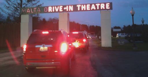 Drive-in Movie Theater «Malta Drive-In Theatre», reviews and photos, 2785 U.S. 9, Malta, NY 12020, USA