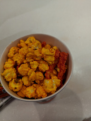 Movie Theater «AMC Showplace Cicero 14», reviews and photos, 4779 W Cermak Rd, Cicero, IL 60804, USA