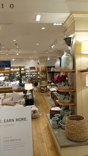 Furniture Store «Pottery Barn», reviews and photos, 75 Middlesex Turnpike #2001a, Burlington, MA 01803, USA
