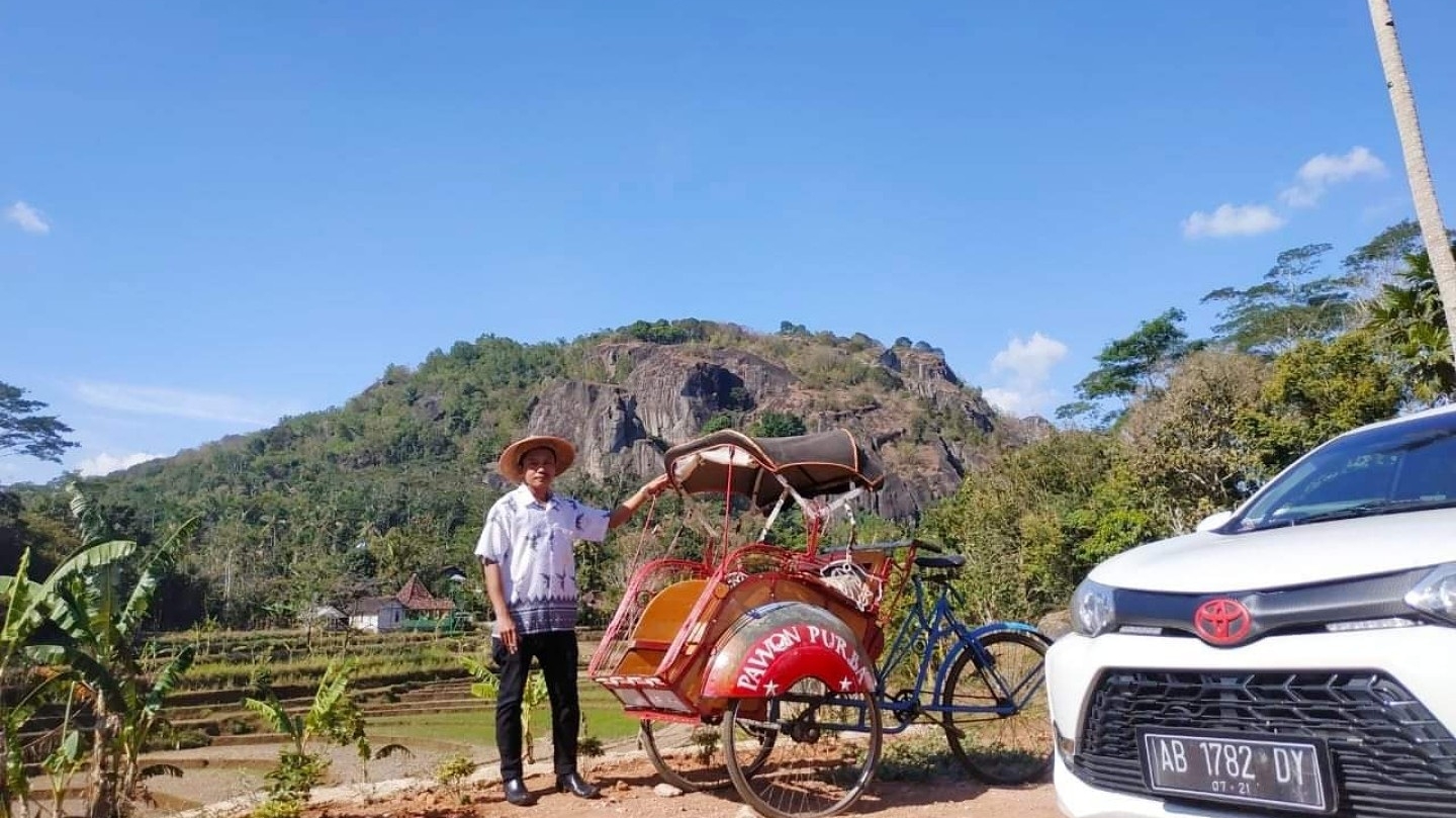 Rental Dan Sewa Mobil Yogyakarta | Bryan Tour Jogja Photo