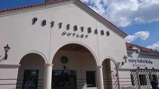 Pottery Barn Outlet - San Marcos, TX 78666