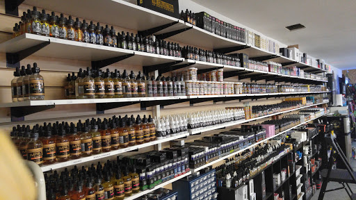 Tobacco Shop «Smoke Signals Pipe & Tobacco», reviews and photos, 3 Main St, Dover, NH 03820, USA