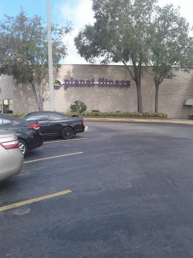 Gym «Planet Fitness - Kissimmee, FL», reviews and photos, 3831 W Vine St, Kissimmee, FL 34741, USA