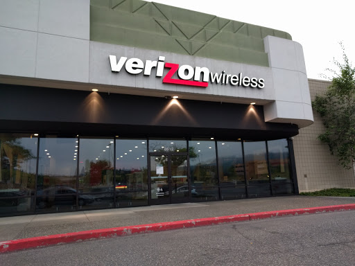 Cell Phone Store «Verizon», reviews and photos, 8612 SE Sunnyside Rd, Clackamas, OR 97015, USA