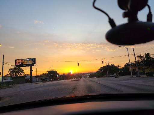 World Wide Liquor Store, 5910 Pulaski Hwy, Baltimore, MD 21205, USA, 