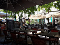 Atmosphère du Restaurant français Le Montmartre à Marseille - n°3