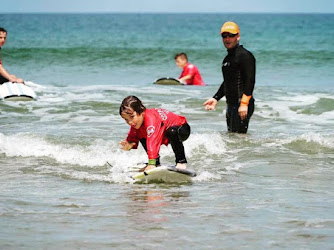 Ecole de Surf Guethary - Ocean Adventure