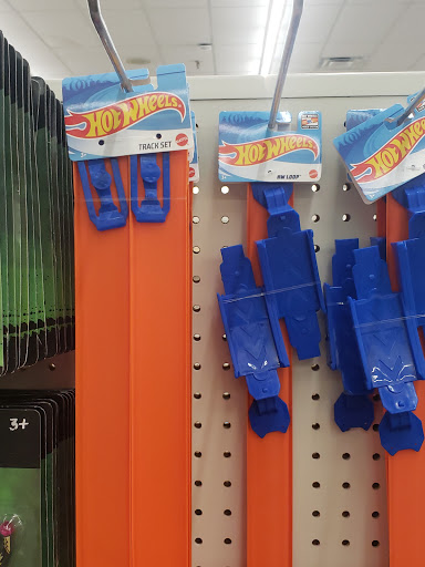 Shopping Mall «Indian Hills Shopping Center», reviews and photos, 3127 Canton Pike, Hopkinsville, KY 42240, USA