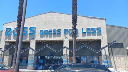 Clothing Store «Ross Dress for Less», reviews and photos, 7884 Van Nuys Blvd, Van Nuys, CA 91402, USA
