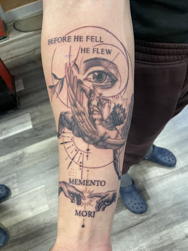 Explore girl thigh tattoo ideas, creative tattoo ideas in Jersey City, available at 7 Souls Tattoo & Body Piercing