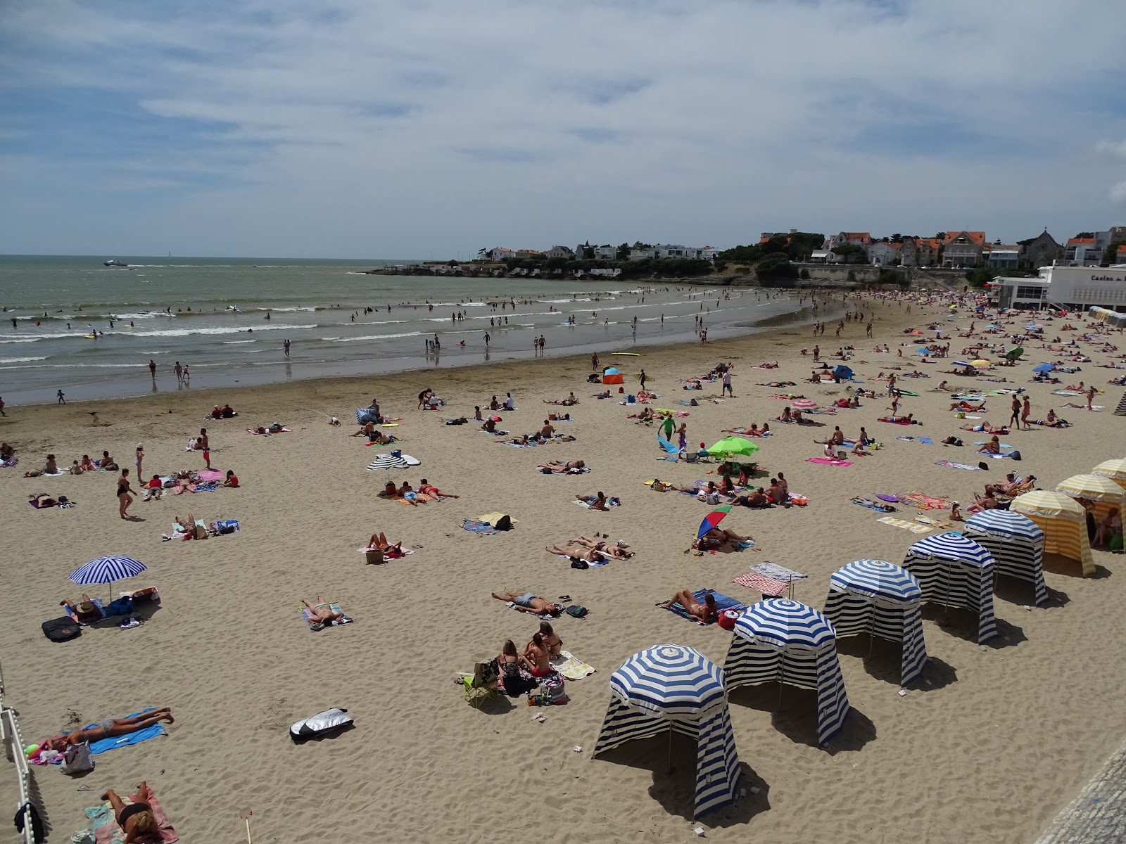 Photo of Plage Royan with very clean level of cleanliness