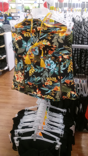 Supermarket «Walmart», reviews and photos, 17550 S Halsted St, Homewood, IL 60430, USA