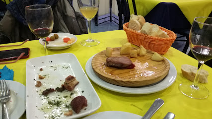 Restaurante El Fogón - Av. Valencia, 6, 44760 Utrillas, Teruel, Spain