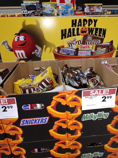 Supermarket «Giant Eagle Supermarket», reviews and photos, 6556 N Ridge Rd, Madison, OH 44057, USA