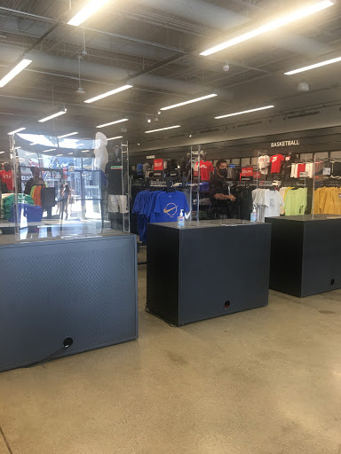Sporting Goods Store «Nike Factory Store», reviews and photos, 20 City Blvd W #617, Orange, CA 92868, USA