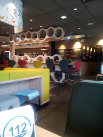Atmosphère du Restaurant de hamburgers McDonald's à Halluin - n°12