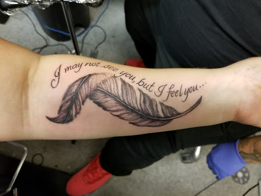 Tattoo Shop «Zus Tattoos and Supplies», reviews and photos, 152 Belgrade Ave, Roslindale, MA 02131, USA