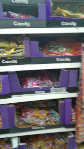 Dollar Store «Dollar Tree», reviews and photos, 39 N Lansdowne Ave #45, Lansdowne, PA 19050, USA