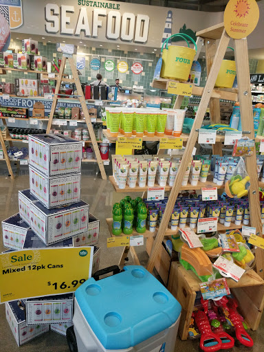 Grocery Store «Whole Foods Market», reviews and photos, 2 Somerset St, Portland, ME 04101, USA