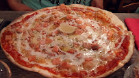 Pizza du Restaurant Le Chaland à Châteauneuf-du-Faou - n°9