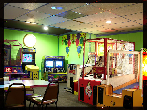 Amusement Center «Playland», reviews and photos, 5290 S Dort Hwy, Flint, MI 48507, USA