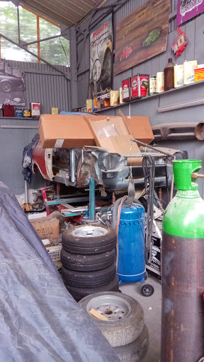 Photo 4 - GARAGE DEPANNE TOUT