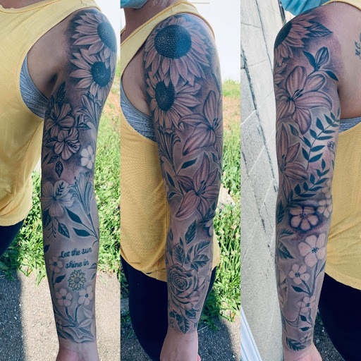 Explore deceased mom tattoo ideas, creative tattoo ideas in Owosso, available at Expressions Body Art Studio