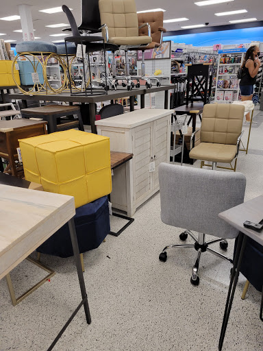 Clothing Store «Ross Dress for Less», reviews and photos, 18520 33rd Ave W, Lynnwood, WA 98037, USA