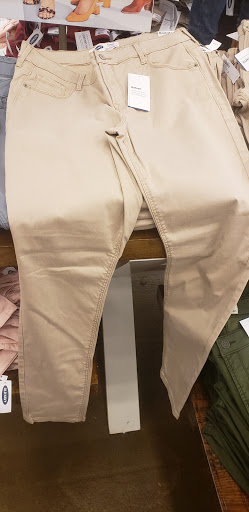 Clothing Store «Old Navy», reviews and photos, 4120 William Penn Hwy, Monroeville, PA 15146, USA