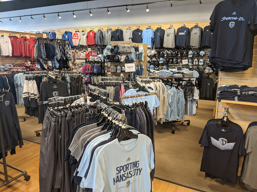 Sportswear Store «Rally House Boardwalk», reviews and photos, 8650 N Boardwalk Ave, Kansas City, MO 64154, USA