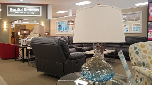 Furniture Store «Raymour & Flanigan Furniture and Mattress Store», reviews and photos, 1345 US-1, North Brunswick Township, NJ 08902, USA