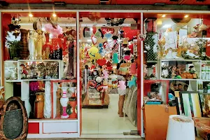 Heart Beat Gallery - Gift Shop In Yamuna Nagar - Flower Shop In Yamuna Nagar image