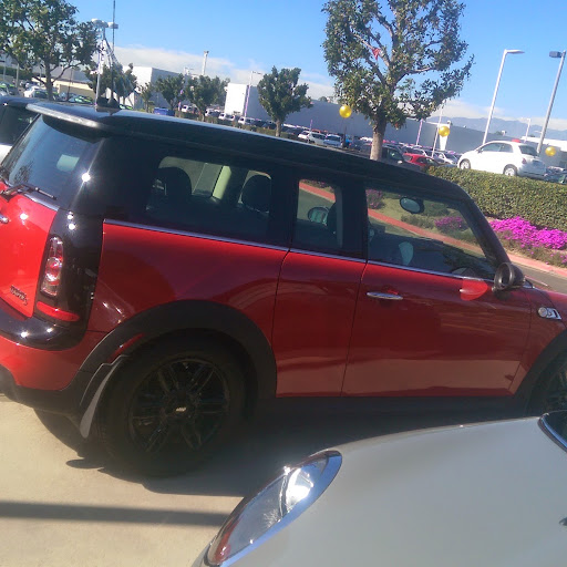 Car Dealer «MINI of Ontario», reviews and photos, 1251 Auto Center Dr, Ontario, CA 91761, USA