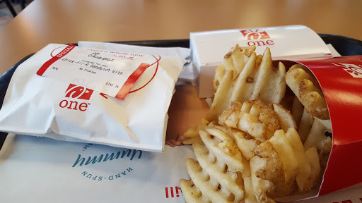 Fast Food Restaurant «Chick-fil-A», reviews and photos, 4040 William Penn Hwy, Monroeville, PA 15146, USA