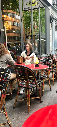 Atmosphère du Restaurant Café Le Quartier Général à Paris - n°13