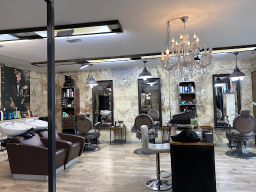 SALON TLAS In Innsbruck