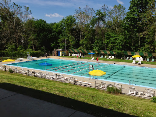 Adelphi Pool